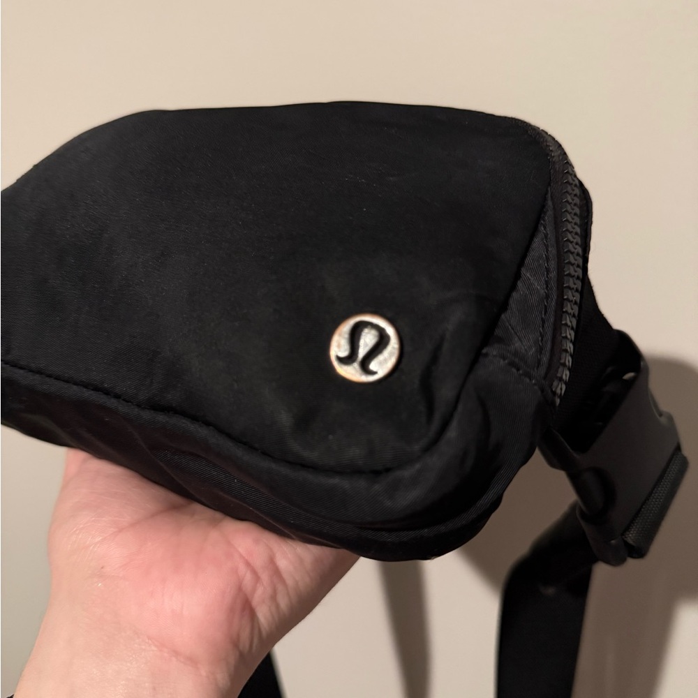Lululemon everywhere belt bag - Picture 5 of 5